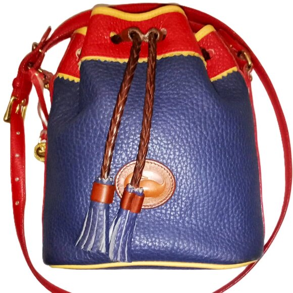 Dooney & Bourke Handbags - VINTAGE DOONEY & BOURKE TETON DRAWSTRING Bucket Bag - Medium